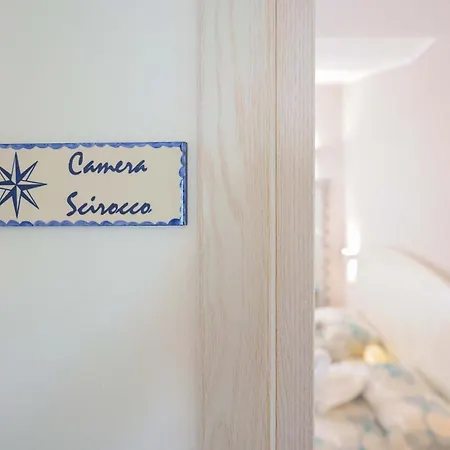 Couette-café La Rosa Dei Venti 4*